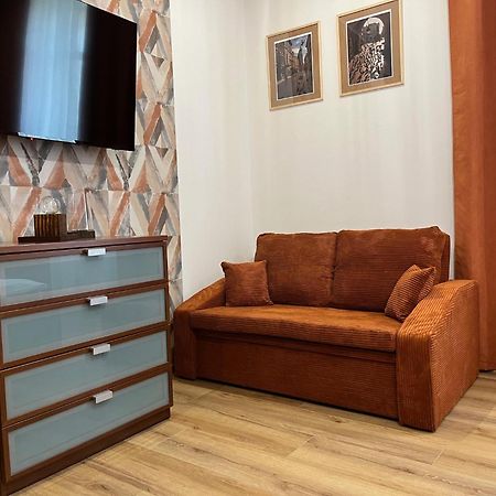 St. Cross Apartment Cracovia Esterno foto