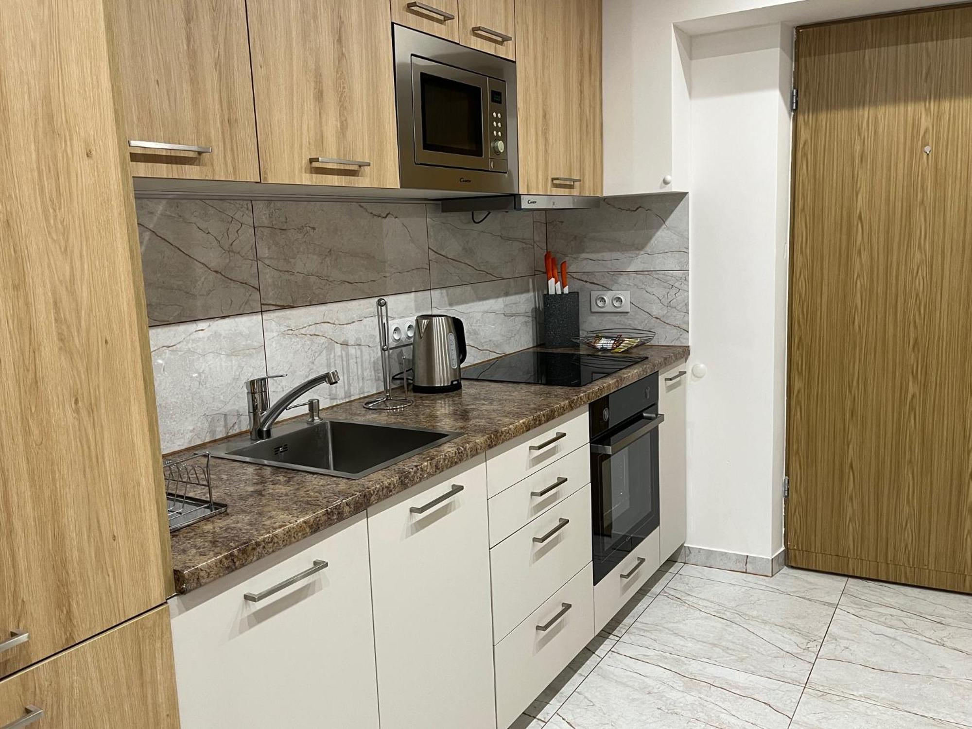 St. Cross Apartment Cracovia Esterno foto