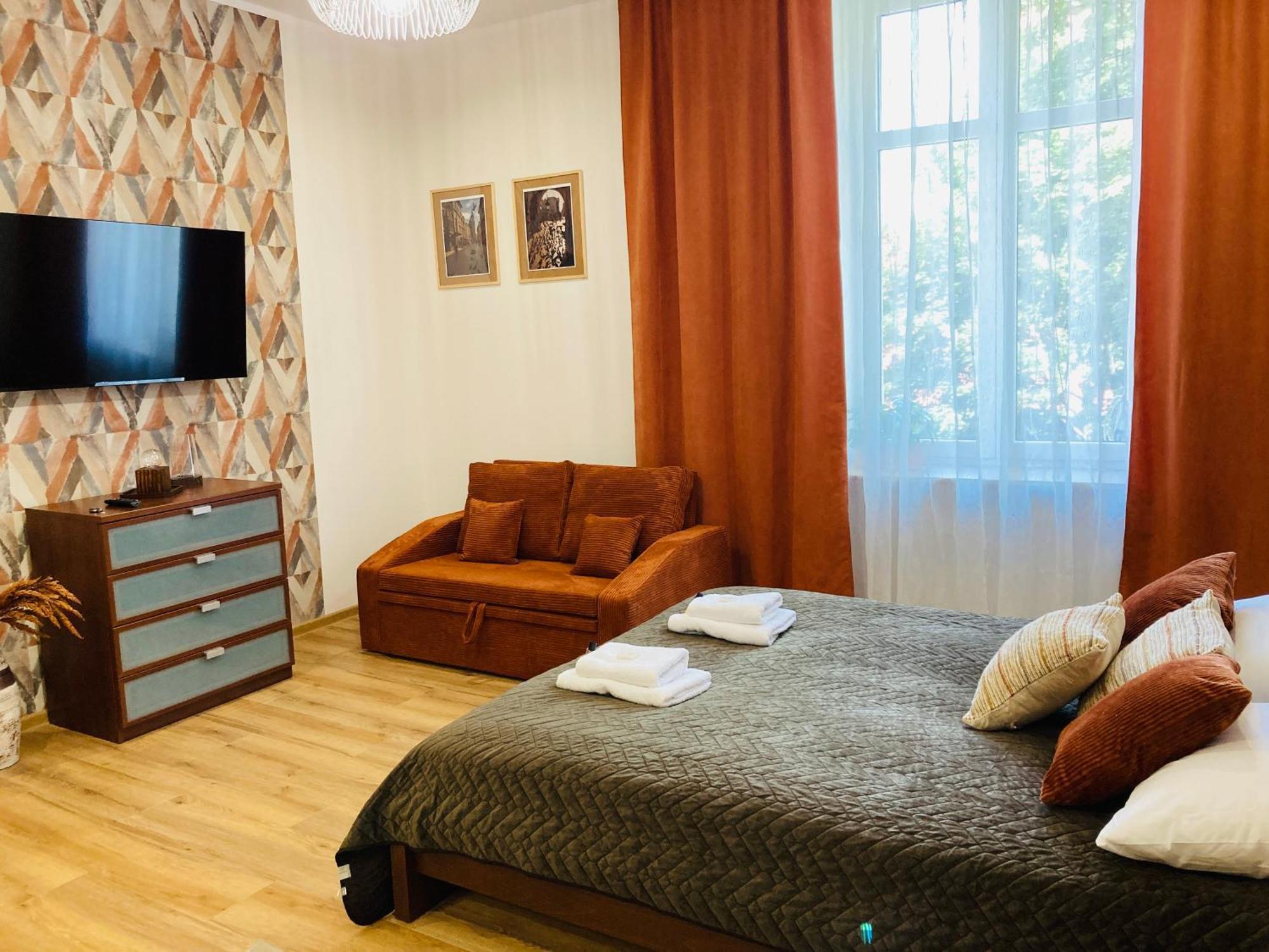 St. Cross Apartment Cracovia Esterno foto